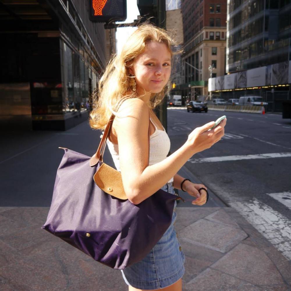 Meet your Posher, Ally